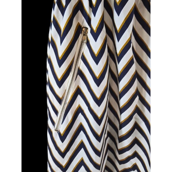 Speed Control New York Size L Chevron Black and White Party Dress Cinched at Wai - Picture 8 of 8
